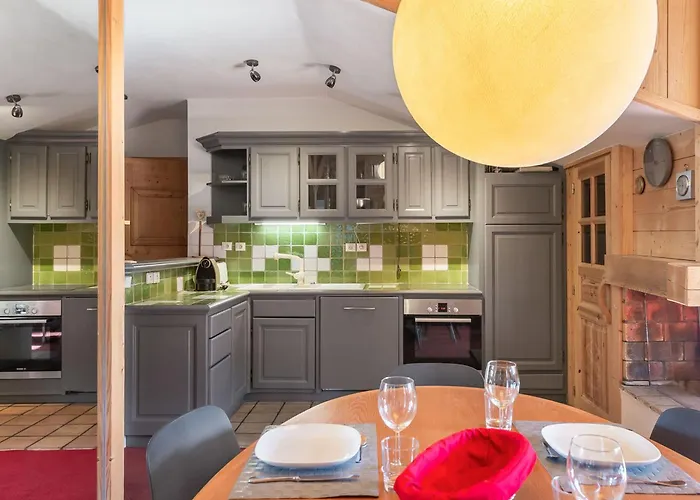 Avec Sauna Et Balcons à 1850, Proche Pistes, Pour 4 Personnes - Fr-1-564-94 Appartamento *