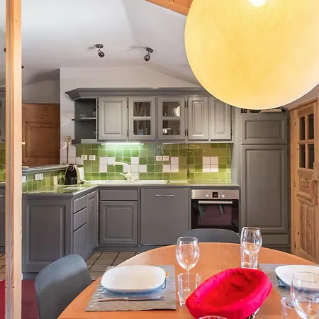 Cosy A 1850 Avec Sauna Et Parking - Fr-1-564-94 Apartment *
